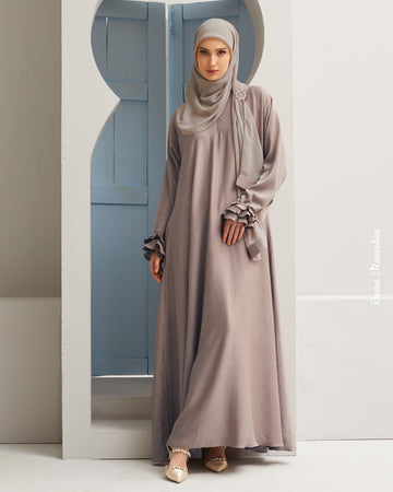 Marwa Abaya in Tan Brown