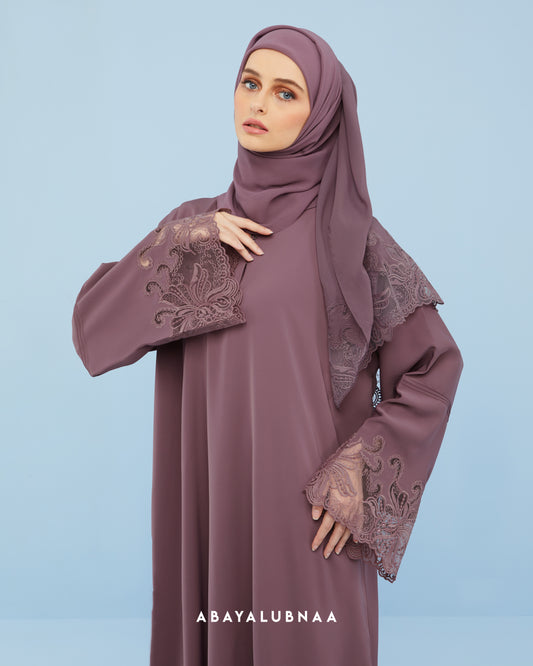 Amalia Abaya in Purple Haze