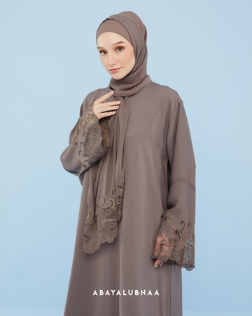 Amalia Abaya in Ranch Brown