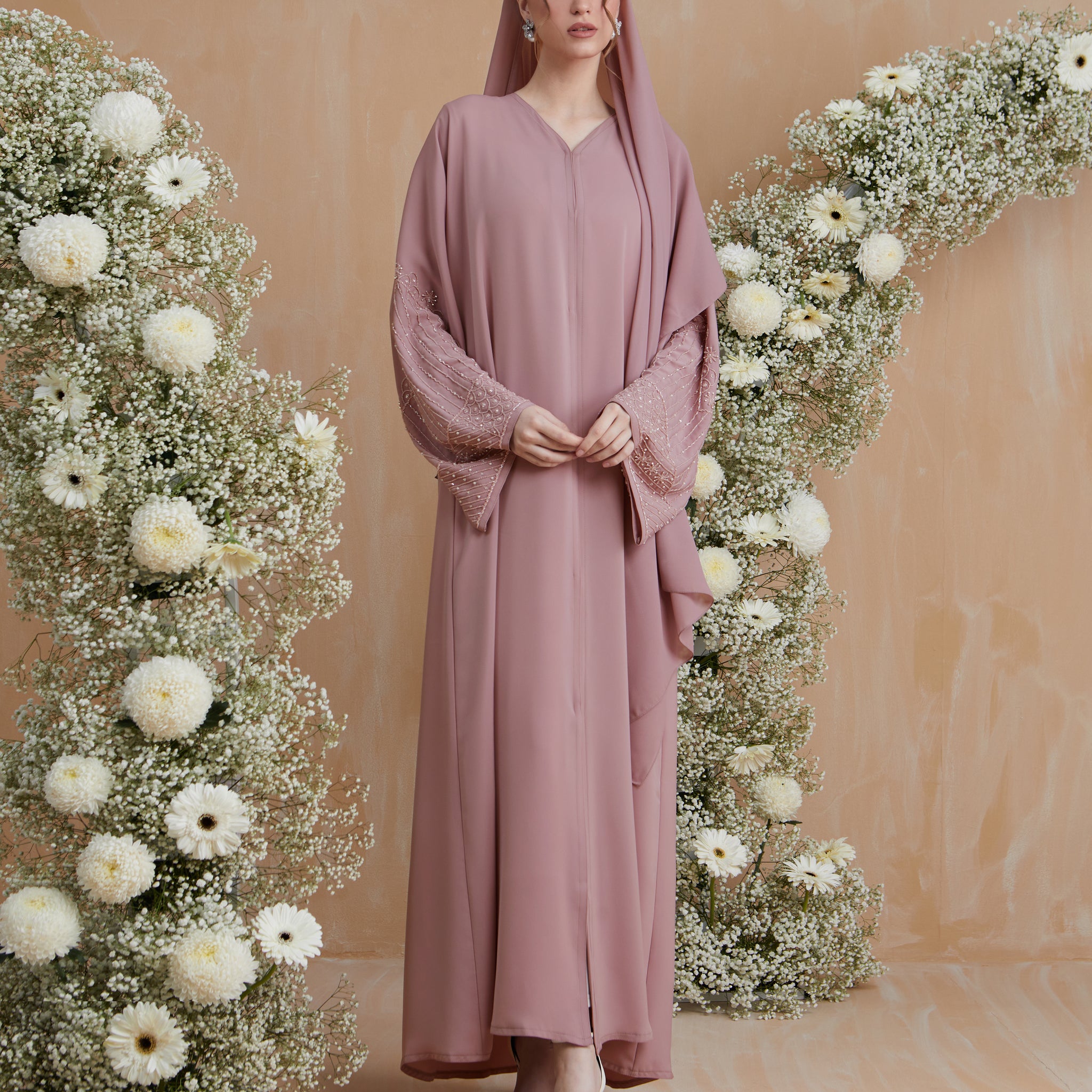 Daffodil Abaya in Pink