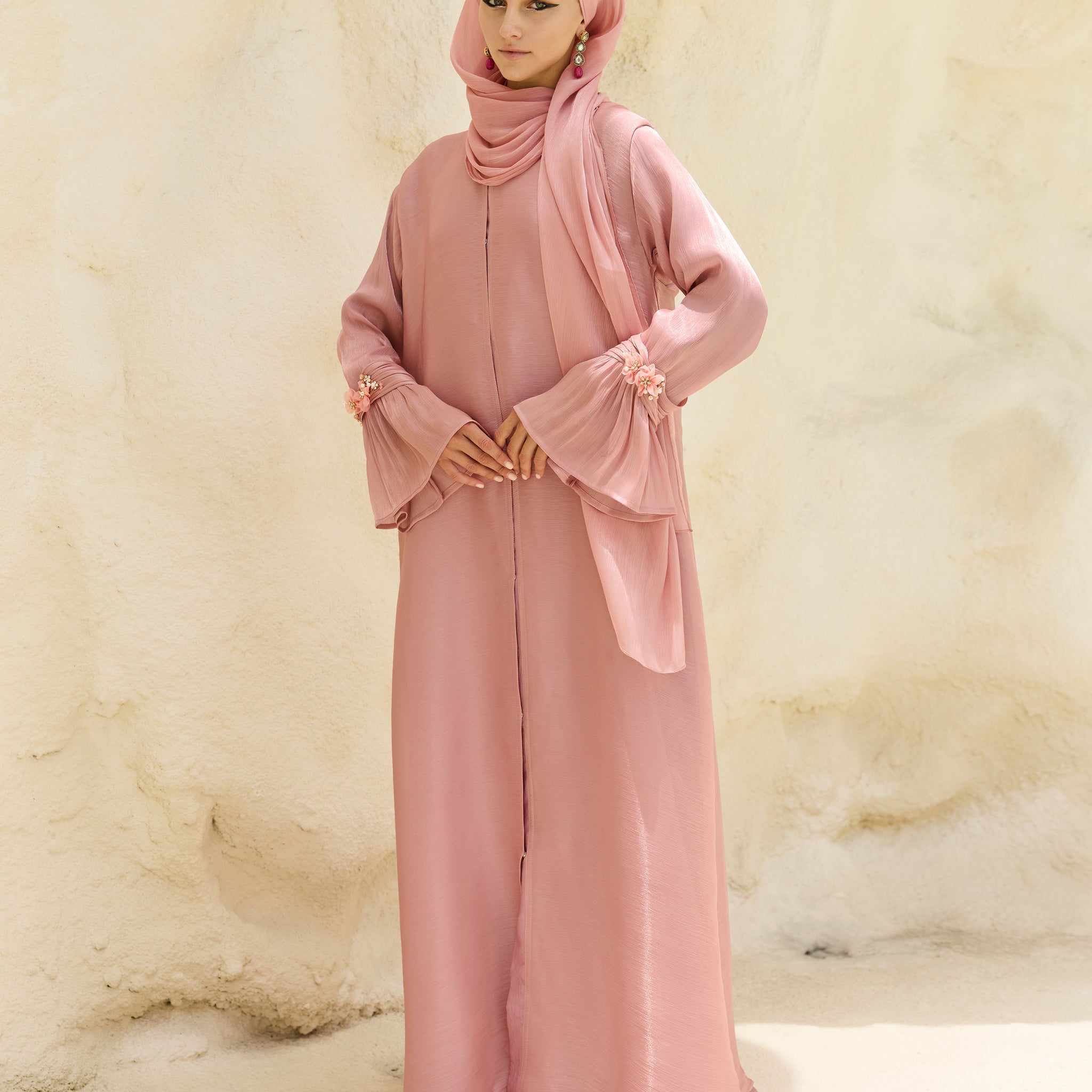Dahlia Abaya in Dusty Pink