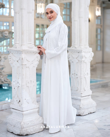 Gabriella Abaya in Off White