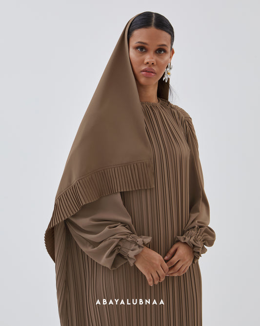 Galbi Abaya in Ash Brown
