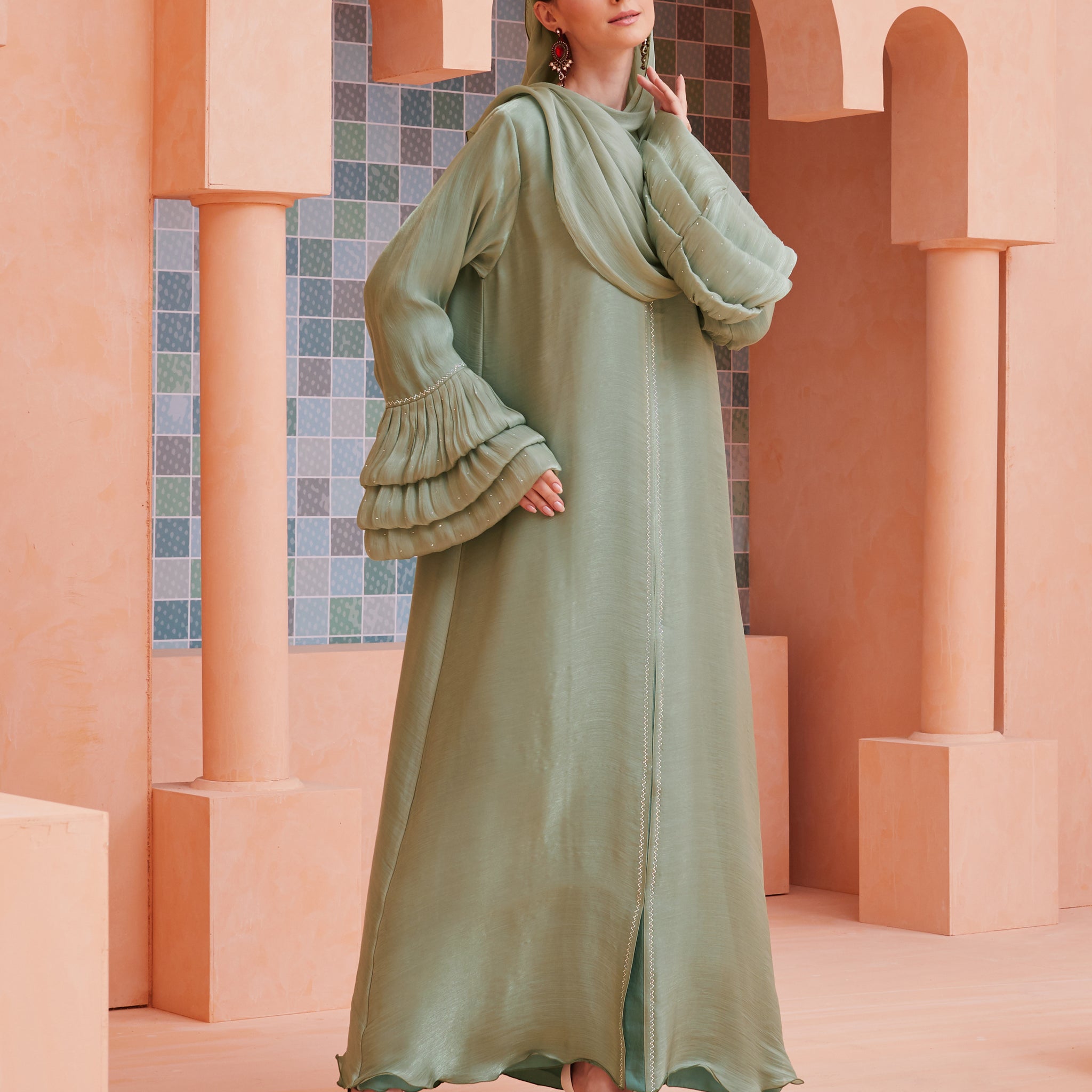 Gatsby Abaya in Pastel Green