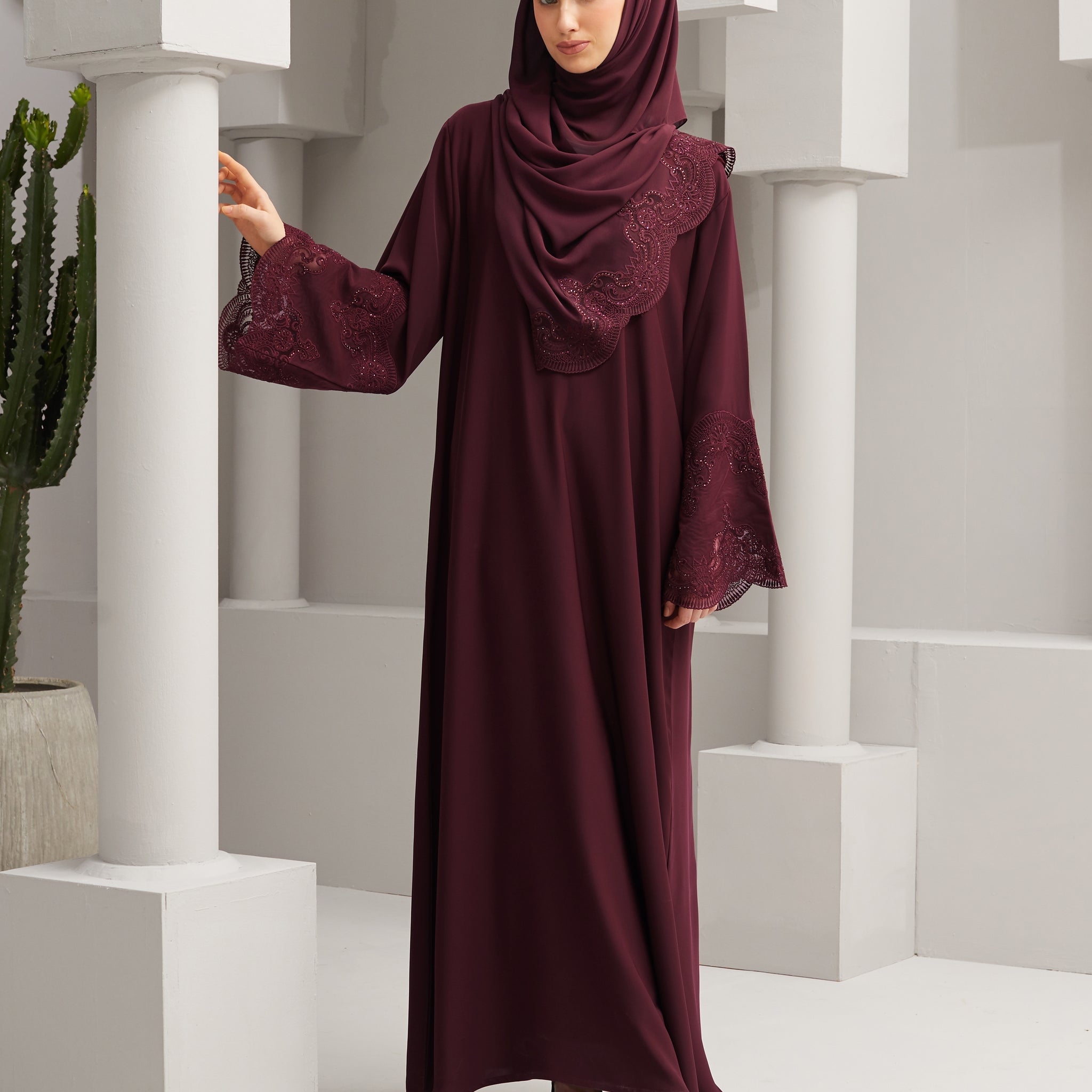 Khayla Abaya in Sangria Red