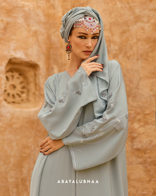 Layla Abaya in Tiffany Green