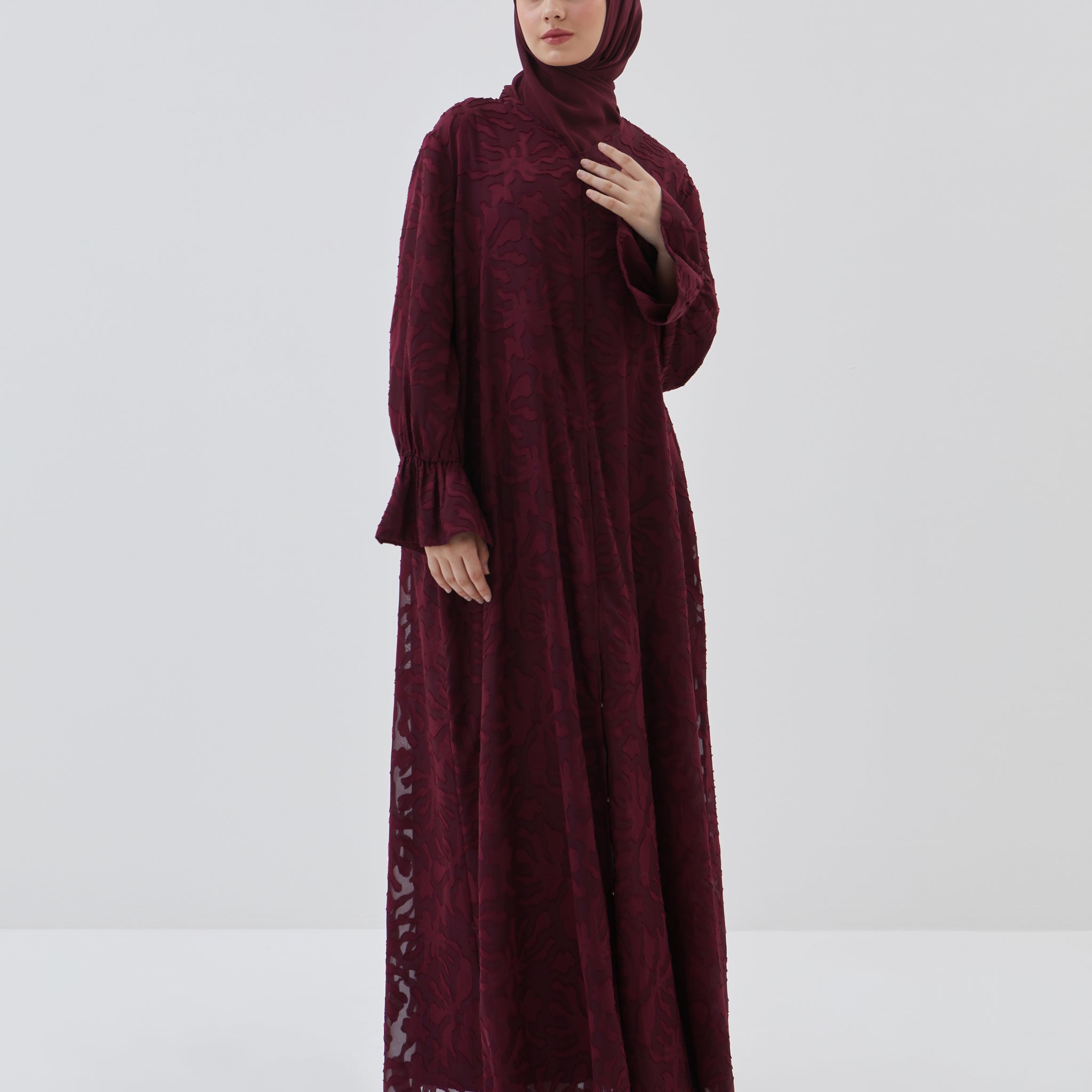 Naema Abaya in Maroon
