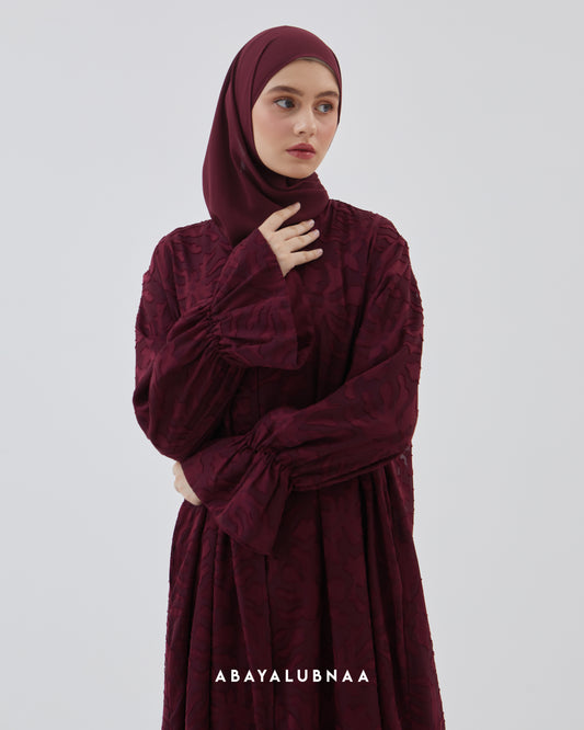 Naema Abaya in Maroon