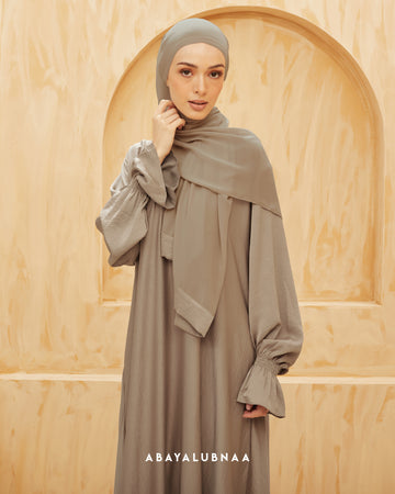 Safa Luxe in Tan Brown