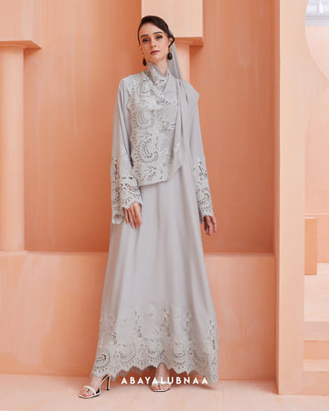 Seira Abaya in Grey