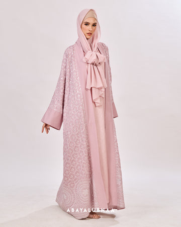 Tasya Abaya in Pink