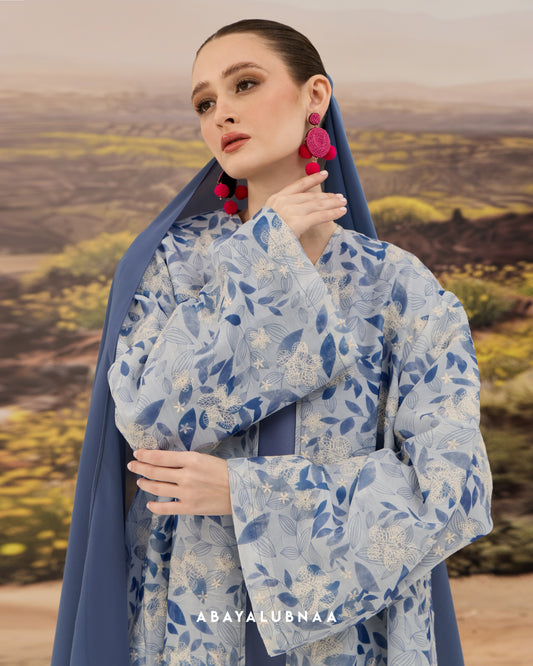 Violette Abaya in Blue