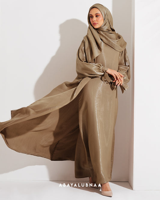 Emily Abaya in Shimmer Brown