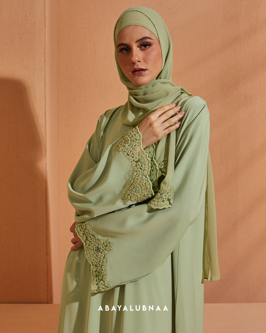Haawa Abaya in Pastel Green