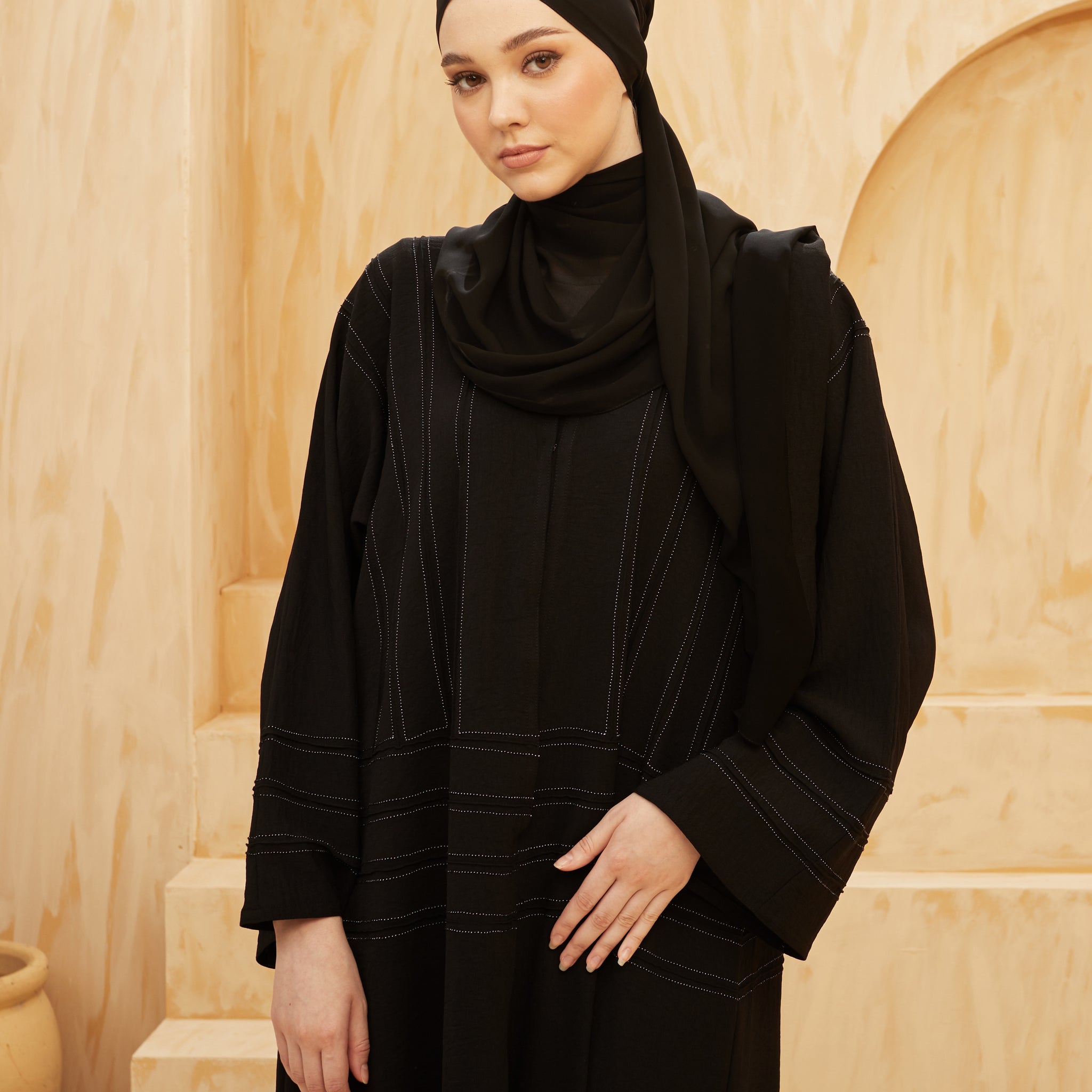 Halima Abaya in Meteorite