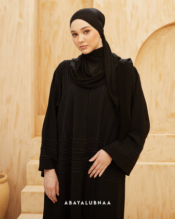 Halima Abaya in Meteorite