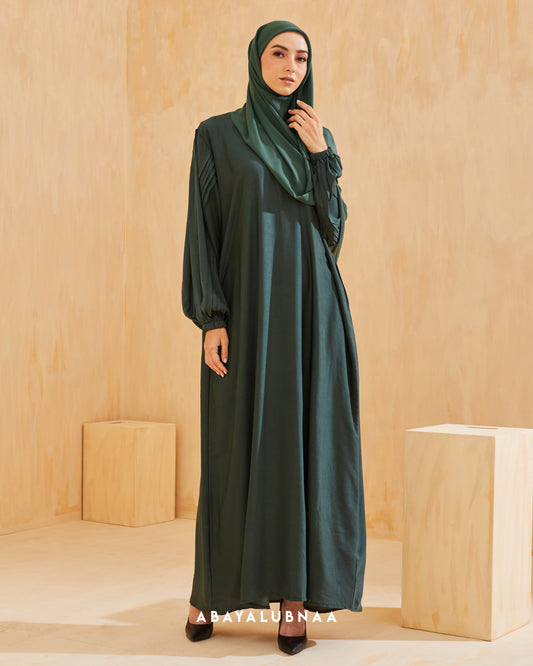 Inaaya Abaya in Hunter Green