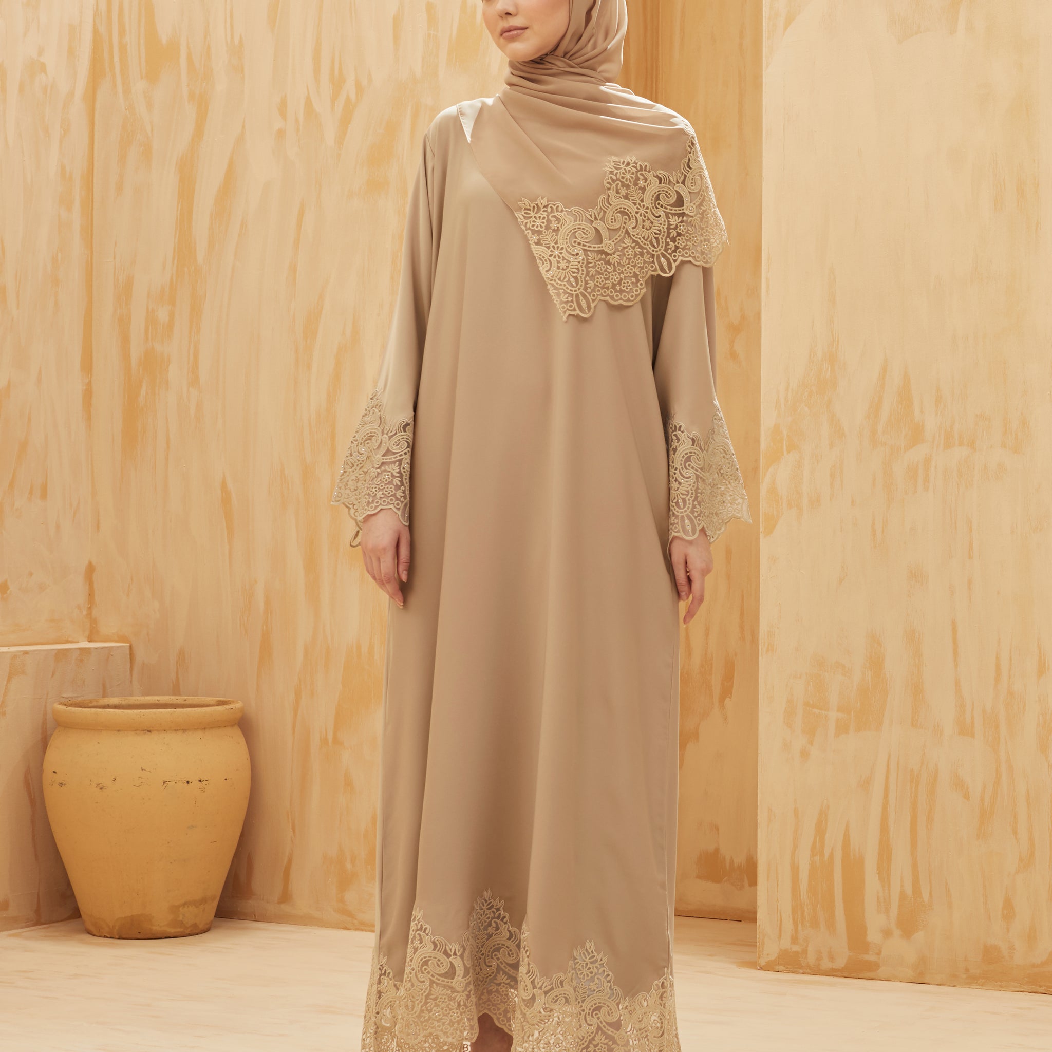 Irdina Abaya in Hazelnut