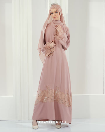 Natalia Abaya in Rosewood