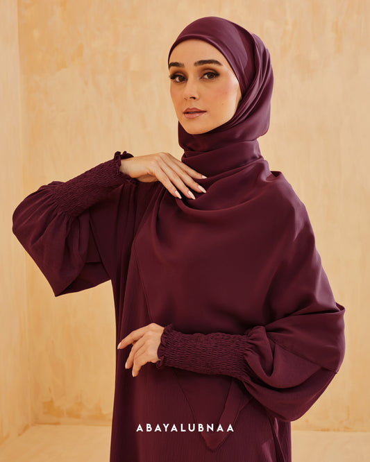 Safa Umrah in Red Dahlia