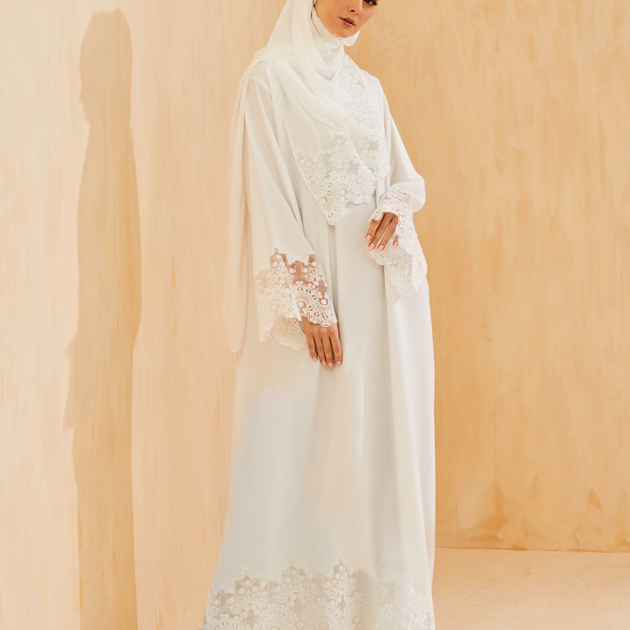 Sara Abaya in Off White