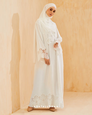 Sara Abaya in Off White