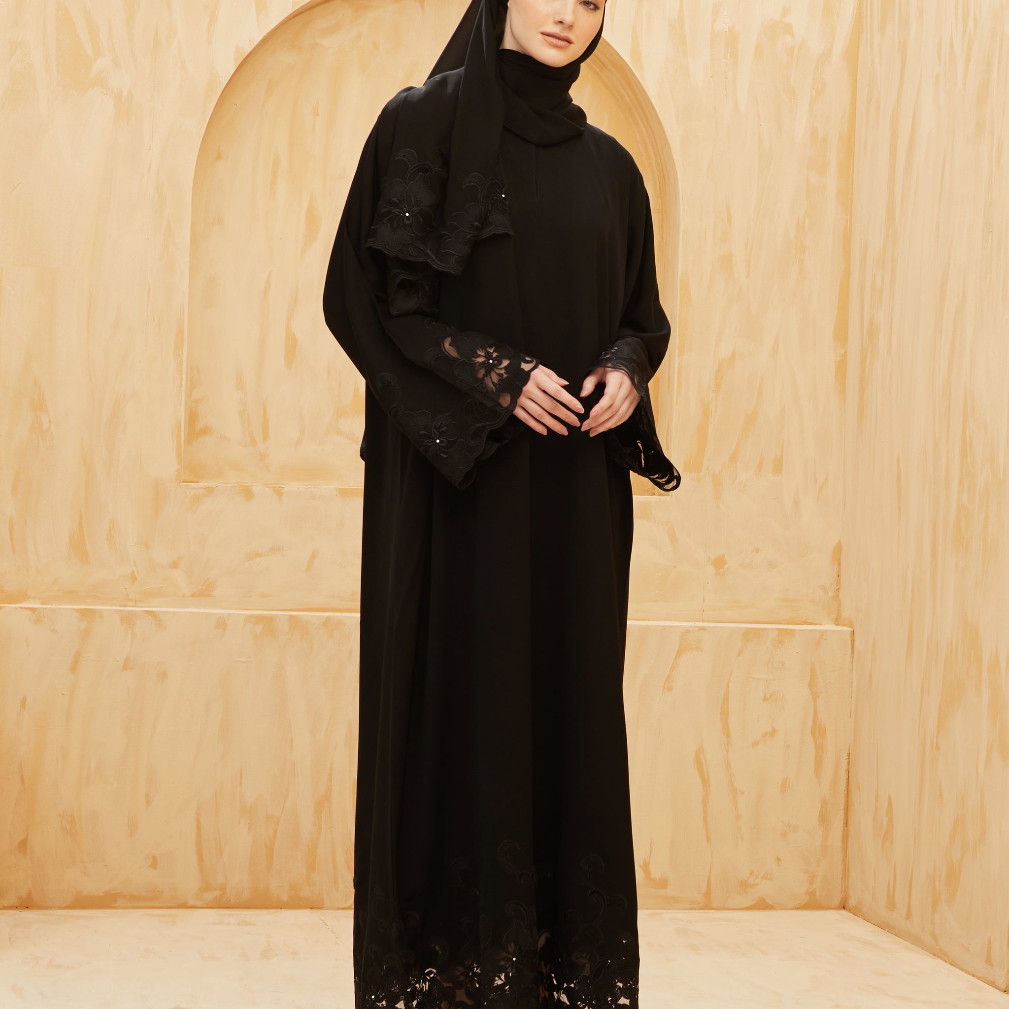 Talia Abaya in Meteorite