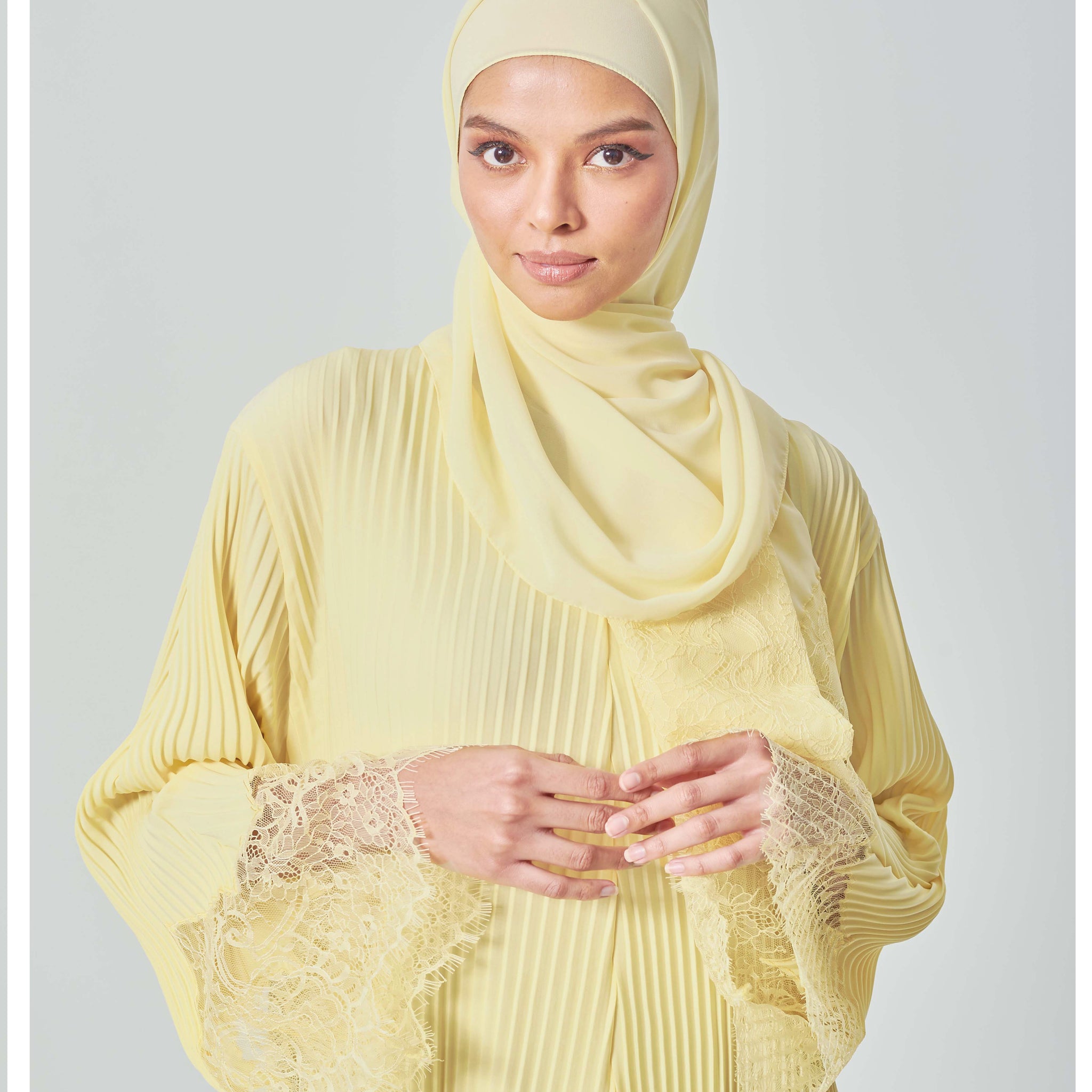 Senorita Lace in Daisy Floret