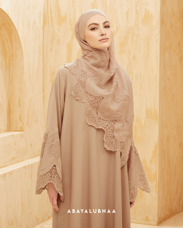 Auliya Abaya in Smoke Brown